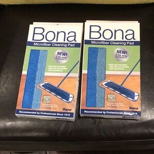 2 Bona microfiber cleaning pads